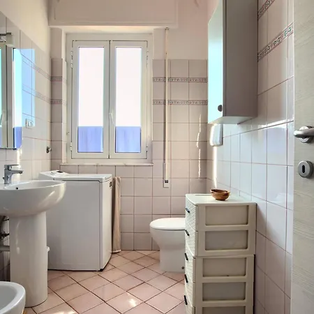 Vicino Al Centro E Al Mare Con Balcone, Wifi E Ac